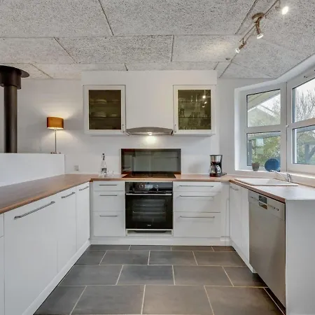 Dom wakacyjny Elia - 300m From The Sea In Western Jutland By Interhome Hvide Sande