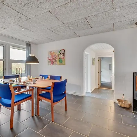 Elia - 300m From The Sea By Interhome *